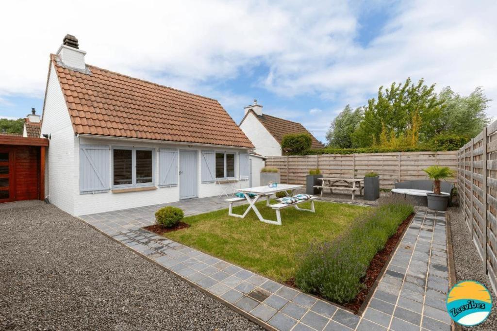 Zeevibes Villa Oostduinkerke Exteriör bild